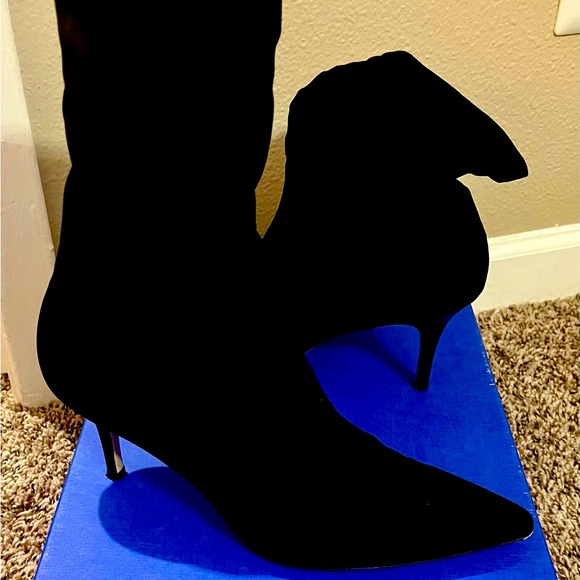 Stuart Weitzman sock booties - Picture 1 of 3